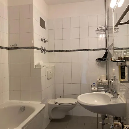 Otel Jahrhunderthotel