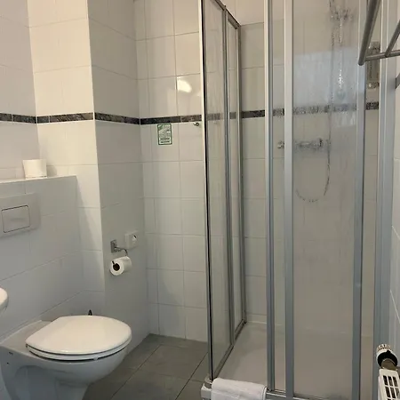 Jahrhunderthotel Otel