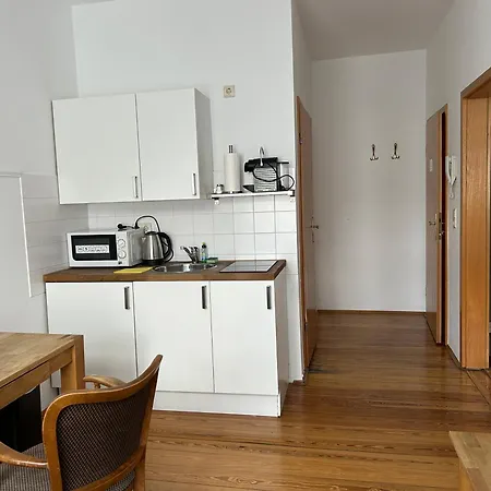 Jahrhunderthotel Otel 3*