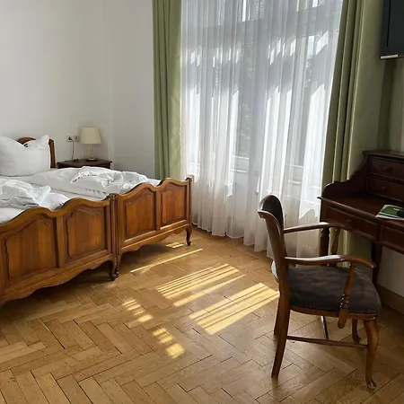 Jahrhunderthotel