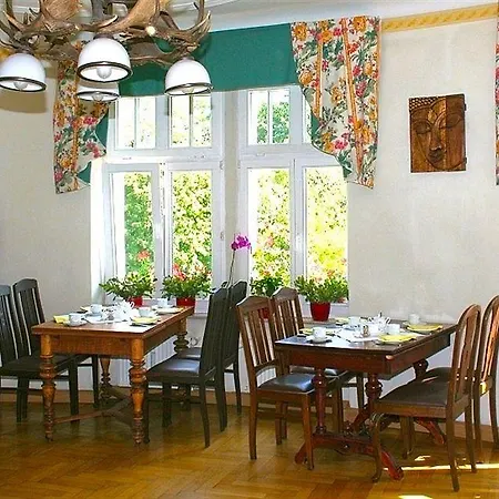 Otel Jahrhunderthotel