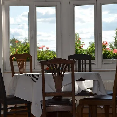 Jahrhunderthotel Otel 3*